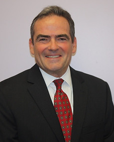 William F. Coyne, CPA — Tesorero