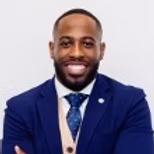 Bernard Tynes — bailarín de DANCING FOR BUCK$