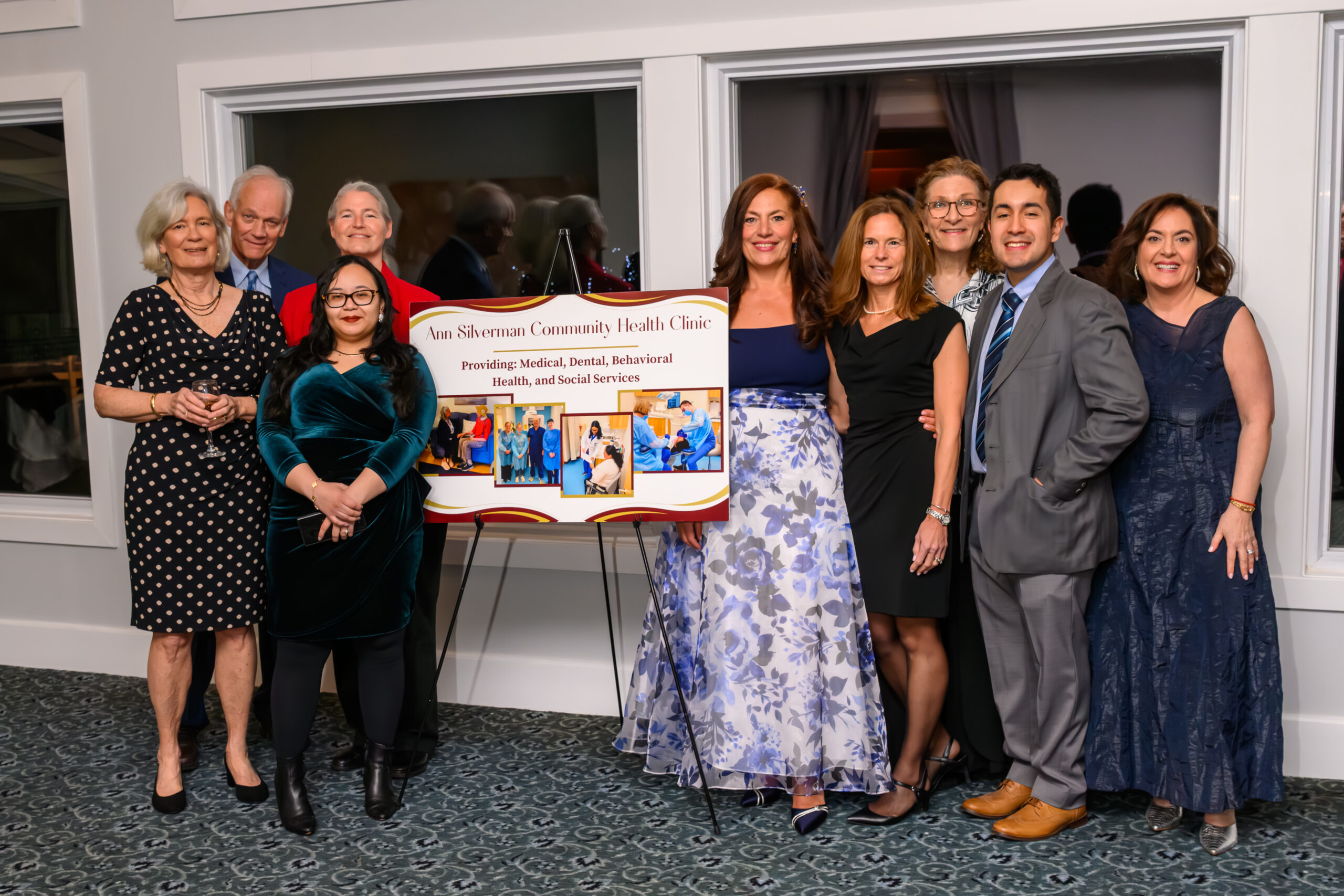 Foto del evento benéfico DANCING FOR BUCK$ — Ann Silverman Community Health Clinic